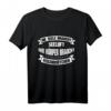 DIE SEELE BRAUCHT SEELUFT & DER KÖRPER BRAUCHT FISCHBRÖTCHEN T-Shirt – Lustiges Nordsee Motiv für Strand- und Fischbrötchen-Liebhaber