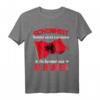 Kosovo Albanien T-Shirt mit Tirana Flagge & Doppeladler – Perfektes Geschenk für Albanien- und Kosovo-Fans, Reisende & Freunde des Skenderbeu