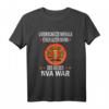 Unterschätze niemals einen alten Mann der bei der NVA war T-Shirt – DDR Ostalgie Geschenk für Ostdeutsche, Ossi Party & DDR Fans