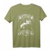 Geboren zum Angeln gezwungen zum Arbeiten - Lustiges Angler T-Shirt für Hobby- und Profiangler, perfekt für Angelausflüge und Fischer