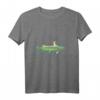 Hecht Angler mit Angelrute Geschenk für Fischer – Perfektes T-Shirt für Raubfisch- und Meeresangler, Angelurlaub & Angelverein