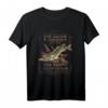 Hecht Angler Spruch T-Shirt - Zum Angeln geboren, zur Arbeit gezwungen - Vintage Design, perfektes Geschenk für Angler mit Humor