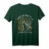 Angeln und Bier Deshalb Bin Ich Hier Fischer Geschenk - Lustiges Angler T-Shirt für Männer, Frauen & Kinder zu Weihnachten, Männertag & Geburtstag