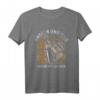 Angeln und Bier Deshalb Bin Ich Hier Fischer Geschenk - Lustiges Angler T-Shirt für Männer, Frauen & Kinder zu Weihnachten, Männertag & Geburtstag