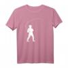 Angler mit Angelrute T-Shirt – Klassisch geschnittenes Fischer-Shirt für Wasserliebhaber & Hobbyangler