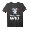 Lustiges Koala T-Shirt - Ich brauche jetzt eine Menge Umarmungen Australien Geschenk für Tierliebhaber & Partygänger