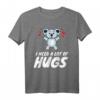 Lustiges Koala T-Shirt - Ich brauche jetzt eine Menge Umarmungen Australien Geschenk für Tierliebhaber & Partygänger