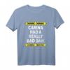 Warning Carina Had A Really Bad Day T-Shirt – Personalisierte lustige Geschenkidee für Mädchen bei schlechten Tagen