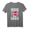 Keine Therapie - Ich muss nur nach Dänemark T-Shirt - Perfektes Geschenk für Dänemark-Urlauber & Nordsee/Ostsee-Reisende