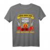 Humorvolles DDR Ost T-Shirt mit Spruch - Witziges Freizeit-Shirt für Ossis & Ostdeutsche mit Meme-Design