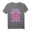Lustiges Dart T-Shirt mit Spruch für Damen - Perfektes Geschenk für Dartspielerinnen, Mütter & Omas, ideal zu Geburtstag & Weihnachten