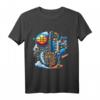 Grafische Collage T-Shirt für Basketball-, Gaming- und Musikfans – Das perfekte Geschenk für Hobby-Enthusiasten