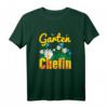 Vintage Gartenchefin T-Shirt mit Blumenwiese und Bienen - Perfekt für Hobbygärtnerinnen und Pflanzenliebhaberinnen im Frühling und Sommer