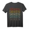 Sarajevo City Bosnien und Herzegowina Retro T-Shirt - Klassisch geschnitten mit doppeltem Saum, ideal als Souvenir und Modeartikel
