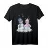 Schneemann & Schneefrau mit Herz Wintermotiv T-Shirt – Süßes Paar-Shirt für Kinder, Damen, Herren, Oma & Opa, perfekt für Winter und Weihnachten