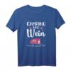 Lustiges Camper T-Shirt Damen - Perfektes Camping Outfit für Wohnmobil, Campingplatz & Roadtrip