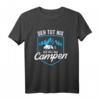 Der tut nix Der will nur Campen - Lustiges Camping T-Shirt für Männer, Opa & Papa als Geschenk für Geburtstag & Weihnachten
