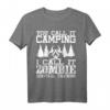Zombie Survival Training Camping Shirt – Lustiges Halloween T-Shirt für Outdoor- und Zombie-Fans, Perfekt als Geschenk für Partys & Camping-Abenteuer