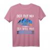 Camper Spruch T-Shirt - Der tut doch nix, der will nur campen | Lustiges Geschenk für Zeltliebhaber & Naturfreunde