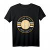 Less Talk More Darts Bullseye Dart spielen T-Shirt - Lustiges Ironisches Dart Design für Hobby- und Turnierspieler