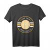 Less Talk More Darts Bullseye Dart spielen T-Shirt - Lustiges Ironisches Dart Design für Hobby- und Turnierspieler