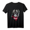 Dänemark Däne T-Shirt mit Flagge – Klassisch geschnitten, doppelt genähter Saum, ideal für Dänemark- und Skandinavien-Fans
