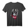 Dänemark Däne T-Shirt mit Flagge – Klassisch geschnitten, doppelt genähter Saum, ideal für Dänemark- und Skandinavien-Fans