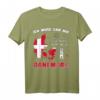 Ich muss gar nix - muss nur nach Dänemark T-Shirt mit Land, Flagge und Leuchtturm Design