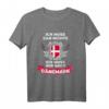 Ich Muss Gar Nichts - Ich Muss Nur Nach Dänemark Reise T-Shirt für Camping, Natur & Skandinavien-Liebhaber