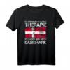 Ich Brauche Keine Therapie Ich Muss Nur Nach Dänemark T-Shirt – Lustiges Geschenk für Dänemark-Reisende und Fans