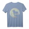 Löwe im Mondschein auf einem Felsen T-Shirt – Spirituelles Design für Sternzeichen Löwe, Astronomen und Mondliebhaber, perfektes Geschenk zum Geburtstag