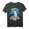 Zuhause ist wo die Möwen das Fischbrötchen klauen Moin Moin T-Shirt – Maritimes Norddeutschland Motiv für Heimatverbundene