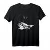 Fliegenfischen mit Angelrute und Fliege | Retro Angler T-Shirt – Perfektes Geschenk für Fischer zum Geburtstag, Weihnachten & mehr