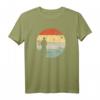 Angler beim Fliegenfischen auf Forelle, Lachs und Äsche T-Shirt – Retro Vintage Design, ideales Geschenk zu Weihnachten & Geburtstag für echte Angler