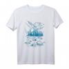 Angler im Fluss - HapKoala T-Shirt für Fischer und Naturfans mit Fliegenfischer Motiv
