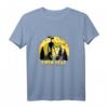 Cryptid Yellow Moon mit Fledermäusen und Siren Head Langarmshirt – Perfekt für Halloween und Übernatürlichkeits-Fans