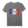 Paris Fashion Style T-Shirt mit Eiffelturm und Flagge – Perfektes Geschenk für Paris-Liebhaber, Fußballfans & Städtereisen