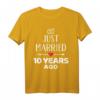 Just married 10. Hochzeitstag T-Shirt – Romantisches Geschenk für Ehepaare zum Jubiläum, Feier & Party