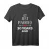 Just married 30. Hochzeitstag T-Shirt – Klassisches Jubiläums-Shirt für Ehepaare zum Feiern und Erinnern