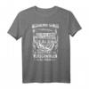 Mechaniker T-Shirt – Neugierig, Geschickt Und Schlau mit Schraubendrehern, Schraubenschlüsseln & Muttern – Perfektes Geschenk für Kfz-Mechaniker, Schrauber & Handwerker