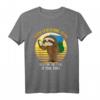 Sloth Geocaching Team Cache Cacher Lustiges Geocacher T-Shirt – Perfekt als Geschenk für Geocaching-Team, Geburtstag & Weihnachten
