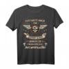 Als Gott mich vor 60 Jahren schuf grinste er - Lustiges T-Shirt zum 60. Geburtstag für Mann und Frau, Opa, Oma, Vater oder Mutter