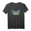 Schmetterling Illustration T-Shirt – Buntes Naturmotiv für Kinder und Erwachsene zu Weihnachten & Geburtstag