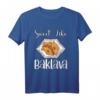 Lustiges Baklava T-Shirt für Süßigkeitenliebhaber aus Türkei und Griechenland – Vegan & Humorvolles Design