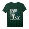Ouzo Alkohol T-Shirt mit Spruch 'Trink Ouzo spar Wasser' – Lustiges Griechenland Partyshirt für Schnapsliebhaber und Urlauber