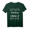 Hamburg Skyline mit Koordinaten T-Shirt für Nordlichter und Hamburg Fans – Perfektes Souvenir & Geschenk
