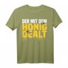 Imker Geschenk: Der mit dem Honig dealt Bienen & Imkerei T-Shirt – Lustiges Geschenk für Hobbyimker, Bienenzüchter & Imker-Vereine