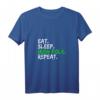 Damen Irish Folk T-Shirt 'Eat Sleep Irish Folk Repeat' - Perfekt für St. Patrick's Day, Irish Music Festivals und Irish Pubs