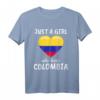 Just A Girl Who Loves Colombia T-Shirt – Lustiges Reise- & Fußball-Outfit für Damen, Mädchen & Kinder als Geschenk für Kolumbien-Fans und Reiseliebhaber