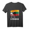 Sanftes Skelett T-Shirt mit Litauen Flagge – Halloween Shirt, Tupfen-Design, Mutterschaft & Party-Kleidung